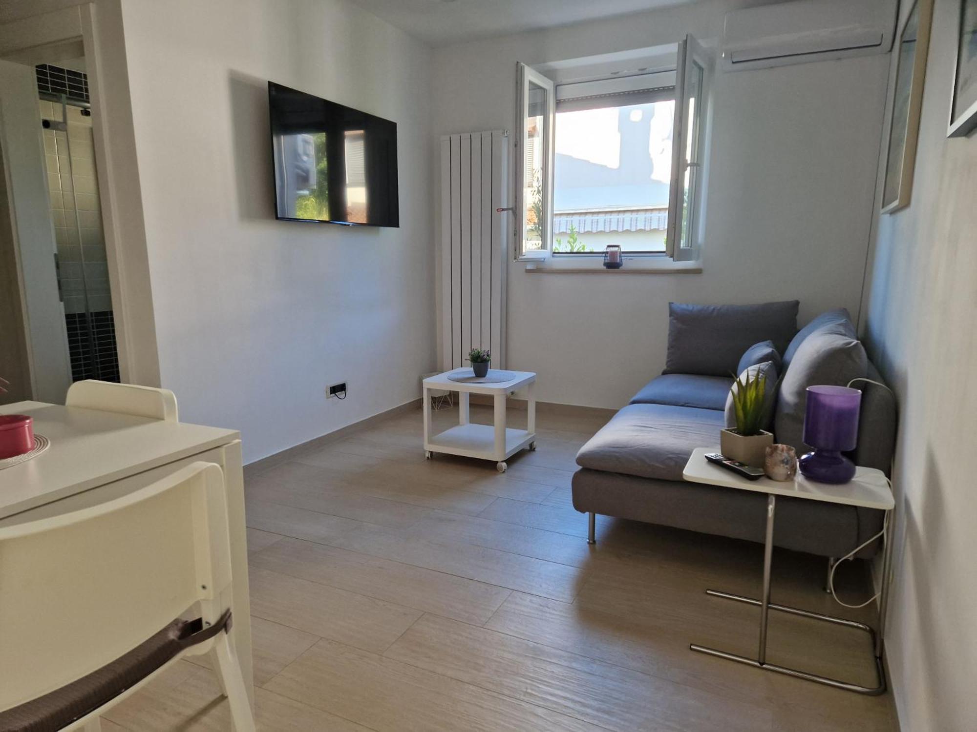 פורץ Apartmani Melanie מראה חיצוני תמונה